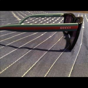 Gucci glasses . Like new !